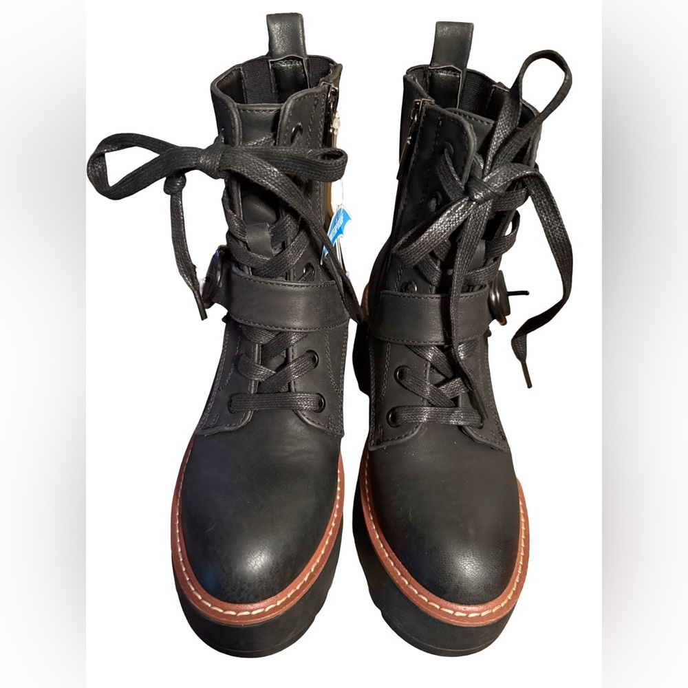Aqua College NWT SZ 5.5 Black Ankle Lace Up  Gothic Platform Heel Boots (SH062) - Picture 3 of 13